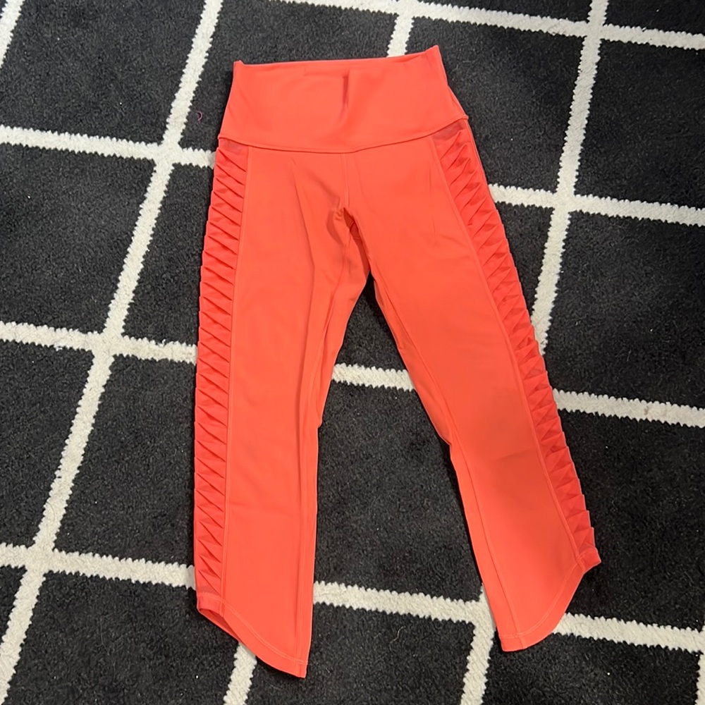 Like new, Lululemon crop yoga pants, size 4